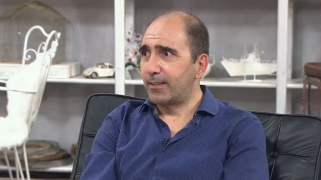 Ο Αλέξανδρος Καλπακίδης αποκάλυψε μέσω ποιου ηθοποιού γνώρισε τη γυναίκα του