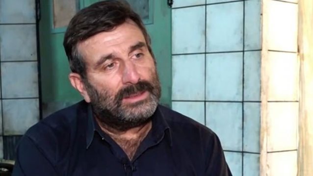 Ηλίας Βαλάσης: &quot;Δεν δουλεύει η γυναίκα μου, μεγαλώνει τα παιδιά μας. Αυτή είναι η δουλειά της&quot;