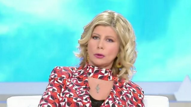 Η Ζήνα Κουτσελίνη ξεσπά: "Να σας πω ότι δεν είμαι ηλίθια - Ο χαρακτηρισμός από την πολυθρόνα είναι πολύ εύκολος"