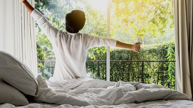 Αϋπνίες: Η επιστήμη μίλησε! Αυτή είναι η λύση για να κοιμάσαι καλύτερα