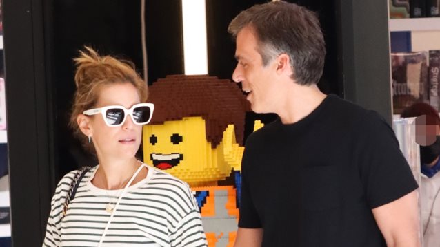 Η Εύα Αντωνοπούλου με τον Παναγιώτη Αρκουμανέα σε σπάνια καθημερινά στιγμιότυπα