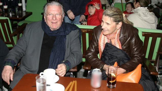 Η Θεανώ Παπασπύρου διαψεύδει τους ισχυρισμούς της Σάντρας Βουτσά για τους πίνακες