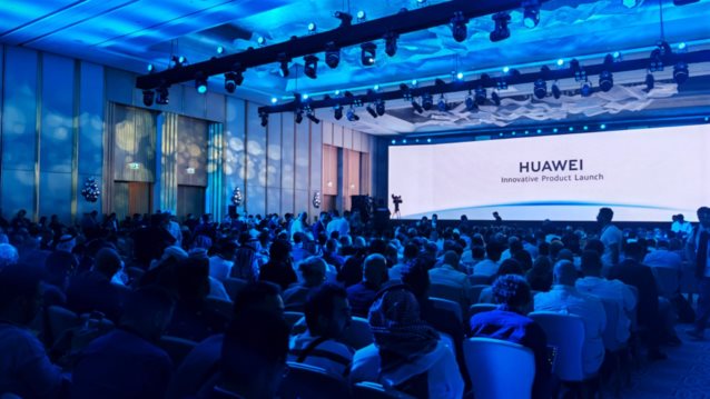 Η Huawei παρουσίασε νέα προϊόντα τεχνολογίας και wearables στο Ντουμπάι