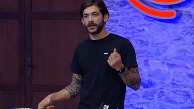 MasterChef | Γιώργος Λασκαρίδης: Θα πάθετε πλάκα με το εκπληκτικό κορμί του!