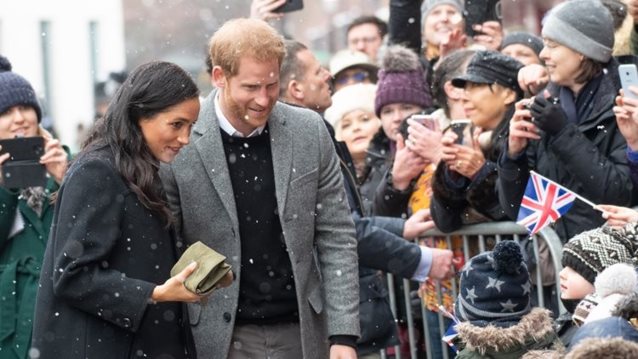 Η χριστούγεννιατικη κάρτα της Μέγκαν και του Χάρι &amp; ο συμβολισμός εν μέσω των φημών του διαζυγίου