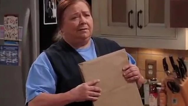 Two and a Half Men: Πέθανε η πιο διάσημη "οικονόμος" της τηλεόρασης, η Μπέρτα