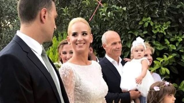 Άννη Πανταζή 
: Παντρεύτηκε και βάφτισε την κόρη της! | Δείτε φωτογραφίες