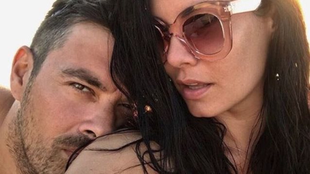 Γιάννης Αϊβάζης – Μαρία Κορινθίου: Selfie στην παραλία πριν το Survival