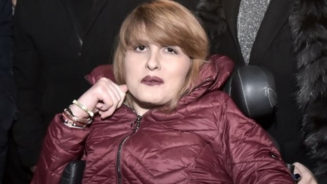 Στον "Ευαγγελισμό" η Μυρτώ της Πάρου: "Κι αν δεν αντέχει ποιος νοιάζεται; Κανείς" ξεσπά η μητέρα της