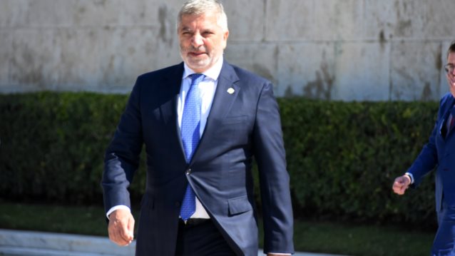 Γιώργος Πατούλης για το ζεϊμπέκικο εν μέσω πυρκαγιών: &quot;Παραδέχομαι τα λάθη μου&quot;