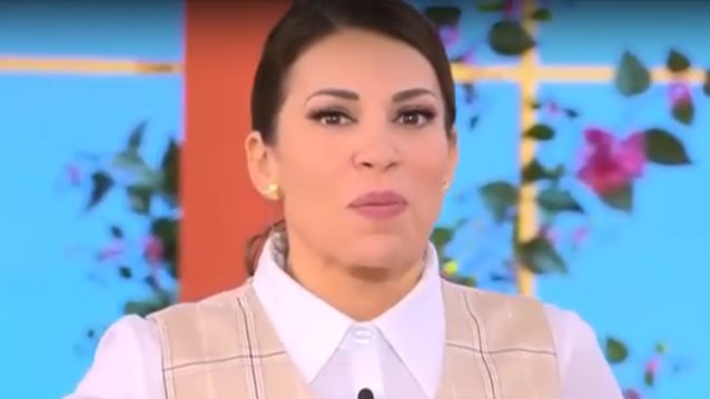 Η Ελένη Χατζίδου αποκάλυψε αν είναι έγκυος για δεύτερη φορά