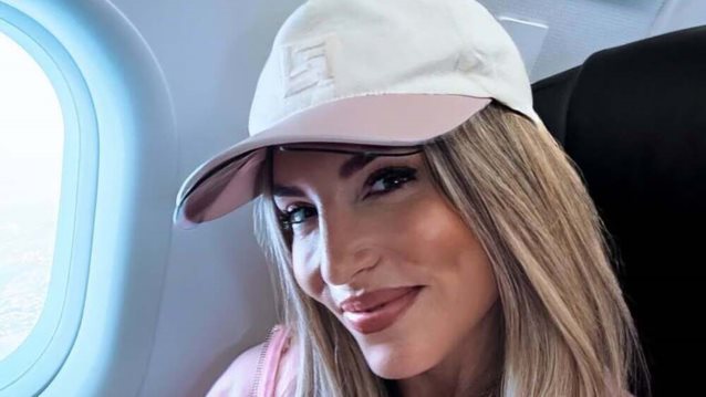 Αθηνά Οικονομάκου: Η απάντηση για το αν θα παντρευτεί τον Ιούνιο