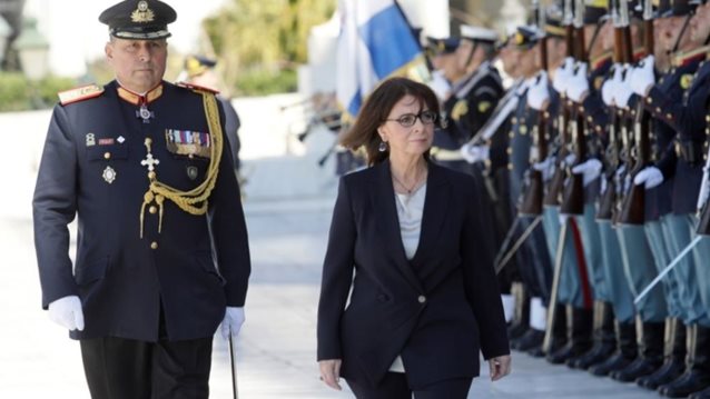 Κατερίνα Σακελλαροπούλου: Επισήμως στο Προεδρικό Μέγαρο - Μήνυμα για κορονοϊό και προσφυγικό
