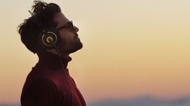 Δειτε το πρωτο αποσπασμα απο το mini reality με τον Κωνσταντινο Αργυρο