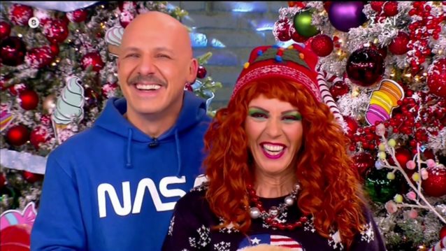 Η Ματίνα Νικολάου στο πλευρό του Νίκου Μουτσινά: "Σάτιρα και κοροϊδία δεν έχουν καμία σχέση μεταξύ τους"