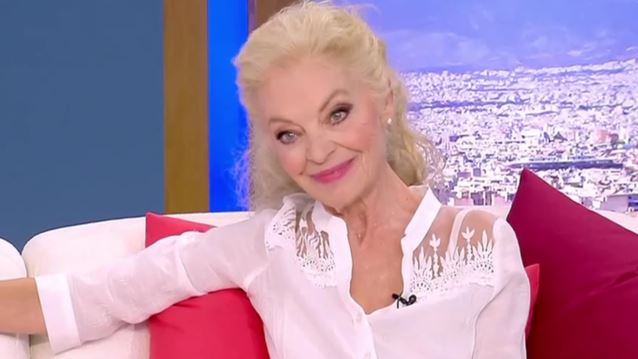 Μαρία Αλιφέρη: Μου έχουν πει &quot;Αν δεν ενδώσεις ερωτικά, κόβεσαι&quot;