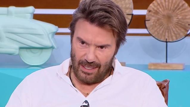 Σοκάρει ο Στράτος Τζώρτζογλου για τη σεξουαλική παρενόχληση που δέχτηκε: &quot;Αυτός ο άνθρωπος υπάρχει και σήμερα στον χώρο&quot;