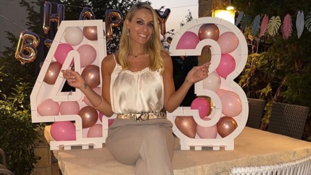 Ελεονώρα Μελέτη | Το πάρτυ - έκπληξη από τον σύντροφό της και η #couplegoals φωτογραφία τους