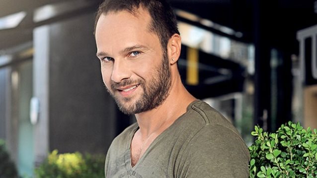 Μέμος Μπεγνής
: Η σκληρή κριτική στο νέο εγχείρημα του Γιώργου Αγγελόπουλου: «Είναι κατάντια»
