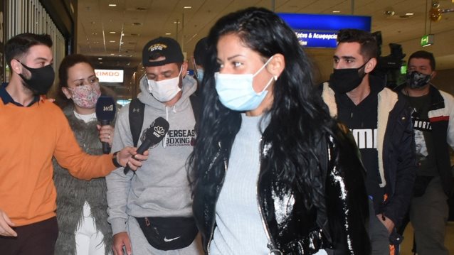 Survivor | Μιχάλης Αρναούτης &amp; Έλενα Λιλιοπούλου επέστρεψαν στην Ελλάδα από τον Άγιο Δομίνικο