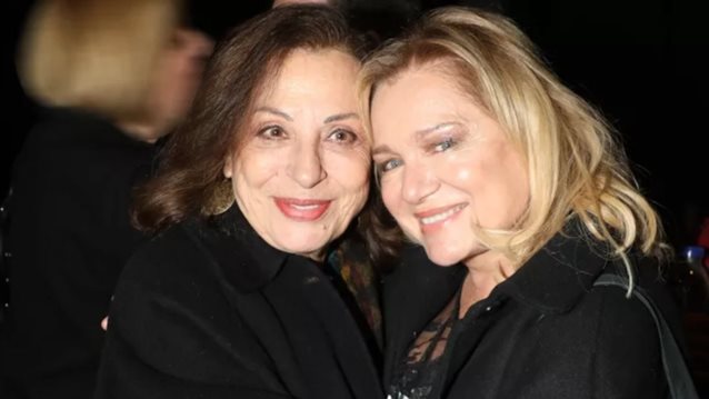 Μαρία Καβογιάννη &amp; Χάρις Αλεξίου | Reunion με "αέρα" Maestro σε βραδινή τους έξοδο