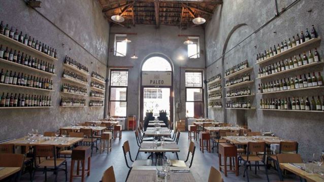 5 εστιατόρια εκτός πιάτσας που αξίζουν τη διαδρομή