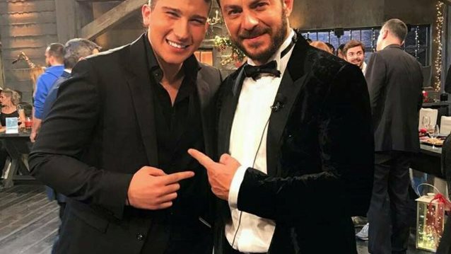 Photo Of The Day: Όταν οι δύο νικητές των reality της περυσινής σεζόν πόζαραν μαζί καλεσμένοι στο «Στην Υγειά Μας Ρε Παιδιά»