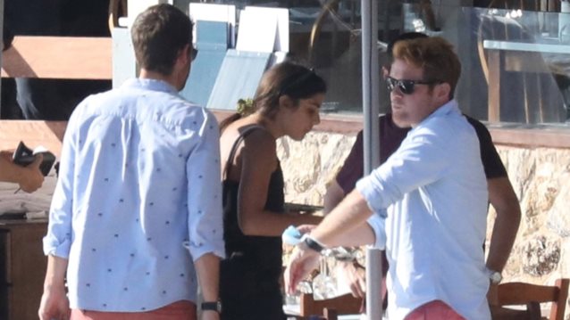 Παντού μαζί! Ο Τζέιμς Καφετζής και η Άννα Μαρία Βέλλη σε νέα δημόσια εμφάνιση