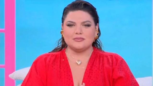 Δανάη Μπάρκα: &quot;Δεν είπα στο αγόρι μου ότι πάμε σε παραλία γυμνιστών&quot;