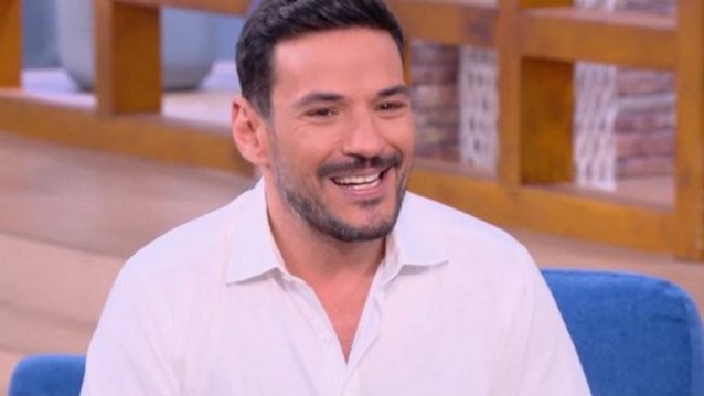 Ο Κώστας Τσουρός για την υποψηφιότητα της Νόνης Δούνια: "Μας δυσκολεύεις λίγο"