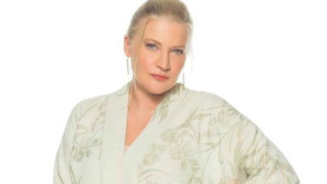 Ελένη Κρίτα: &quot;Με κρατούσε η σκέψη ότι το παιδί μου είχε βιώσει ένα πολύ οδυνηρό χτύπημα&quot;