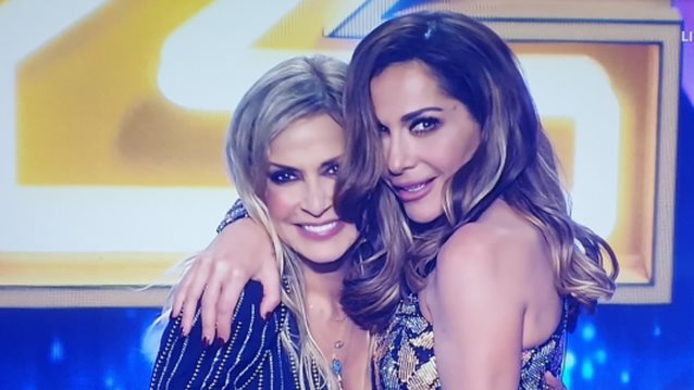 Δέσποινα Βανδή &amp; Άννα Βίσση | Μαζί στα γενέθλια του Χάρη Σιανίδη! Δείτε το βίντεο