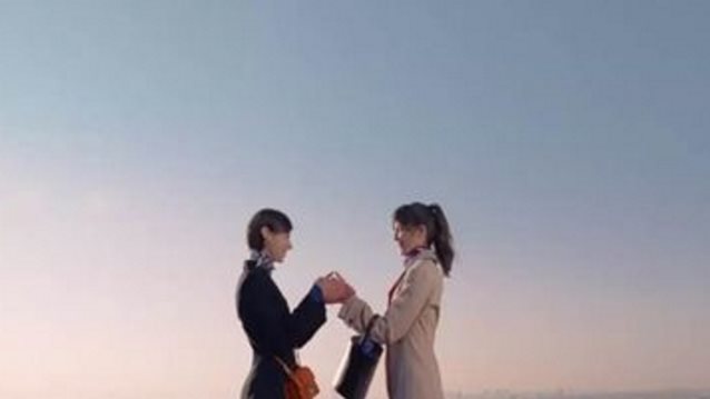 &quot;J&#39; aime les filles&quot; | Το φιλμ της Longchamp για τη γυναικεία αλληλεγγύη