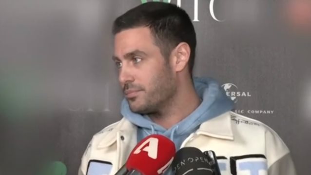 Κώστας Μαρτάκης: &quot;Αυτές που κράζουν την Δέσποινα Βανδή για τα ρούχα της, ας τα βάλουν αν μπορούν&quot;