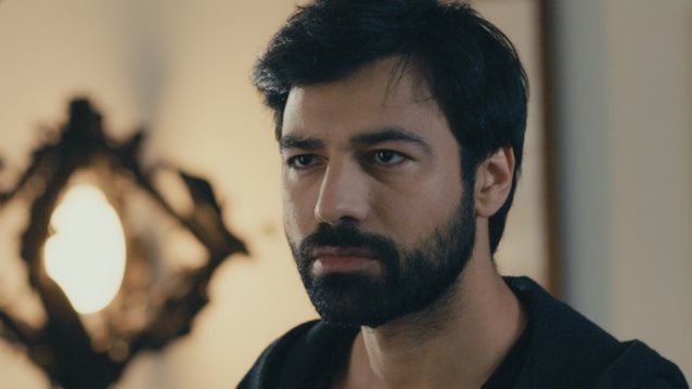 Αντρέας Γεωργίου: Με ακόμα μία νέα σειρά στον ΣΚΑΪ! Αυτός είναι ο κούκλος πρωταγωνιστής