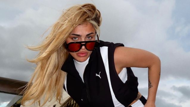 Τέλος τα κατάξανθα μαλλιά για την Κόνι Μεταξά - Η μεγάλη αλλαγή της τραγουδίστριας