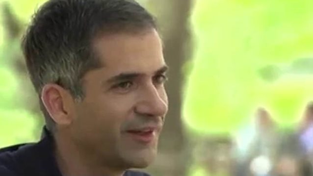 Κώστας Μπακογιάννης: Μιλάει πρώτη φορά για την εγκυμοσύνη της Σίας Κοσιώνη