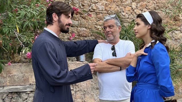 Όλες οι φωτογραφίες από τα γυρίσματα του "Άγιου Έρωτα" στο Γαλαξίδι