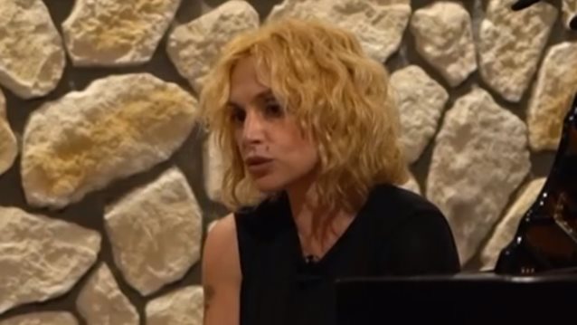 Η Ελεωνόρα Ζουγανέλη μιλά πρώτη φορά για τη σχέση με τον Νίκο Συρίγο: &quot;Mε έχει αλλάξει&quot;