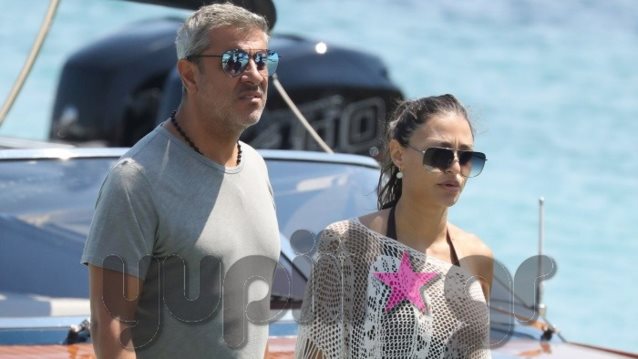 Κώστας Πηλαδάκης &amp; Ναυσικά Παναγιωτακοπούλου: Απόδραση στη Μύκονο! Η νέα κοινή δημόσια εμφάνιση του ζευγαριού