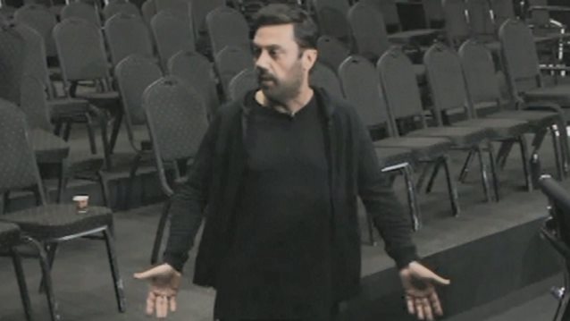 Γιώργος Θεοφάνους: Έξαλλος on camera με τους παίκτες του στο X-Factor! Τα σκληρά λόγια που τους «λύγισαν»