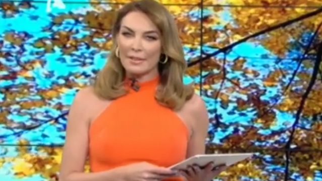 Η Τατιάνα Στεφανίδου στο απόλυτο καλοκαιρινό mood | Δείτε το βίντεο