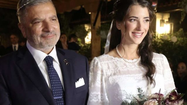 Ο Γιώργος Πατούλης στο πλευρό της εγκυμονούσας συζύγου του: &quot;Περιμένουμε τη γέννηση του μικρού μας&quot;