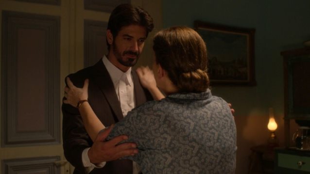 Ο πατήρ Νικόλαος στο στόχαστρο! Τα πάντα για το νέο διπλό επεισόδιο του "Άγιου Έρωτα"