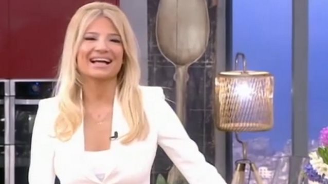 Γενέθλια στο πλατό για Φαίη Σκορδά &amp; Δημήτρη Ουγγαρέζο