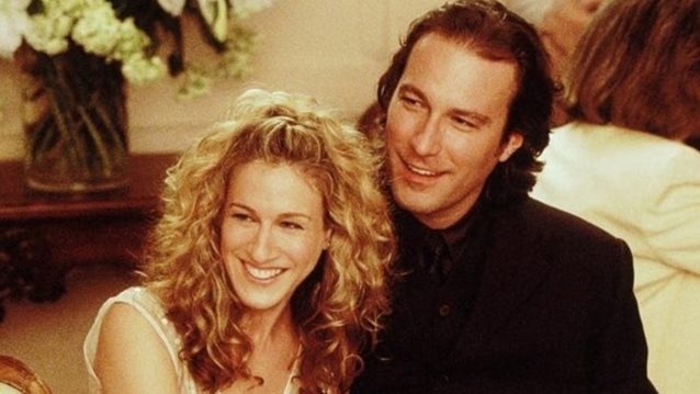 Ο Aidan επέστρεψε! Οι πρώτες φωτογραφίες της Sarah Jessica Parker και του John Corbett από τα γυρίσματα του And Just Like That...