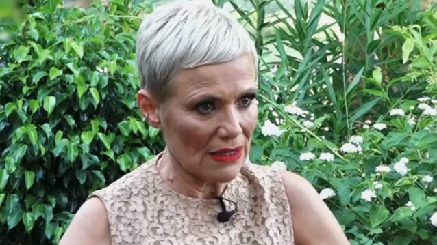 Κωνσταντίνα Μιχαήλ: Το σώμα δεν είναι ωραίο μόνο όταν είναι &quot;ροδακινάκι&quot;, αλλά και όταν είναι &quot;γιαρμάς&quot; ή &quot;δαμασκηνό&quot; ή &quot;αποξηραμένο δαμασκηνό&quot;