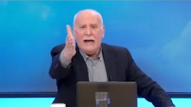 Έξαλλος ο Γιώργος Παπαδάκης μετά από αιχμές για την Μπάγια Αντωνοπούλου: &quot;Τι αλητεία είναι αυτή; Ντροπή σου! Είσαι αισχρός!&quot;