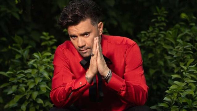 Το σχόλιο του Θοδωρή Μαραντίνη για το φλερτ πάνω στη σκηνή: &quot;Μοιραία..&quot;