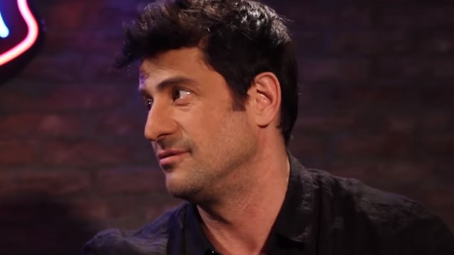 Αλέξης Γεωργούλης: Στην πιο τρελή προεκλογική του συνέντευξη! Δείτε το video